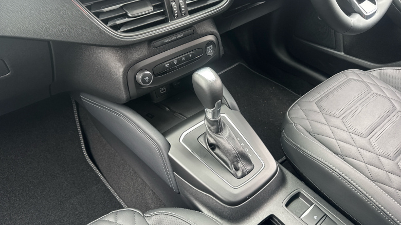 Ford Focus 1.0 EcoBoost Hybrid mHEV 155 Titanium X 5dr Auto Petrol Estate